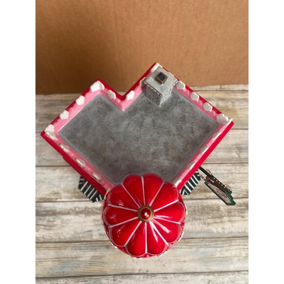 Dept 56 Cupid's Cardshop Ceramic Valentine's House in Box w/FLAWS - Picture 8 of 16